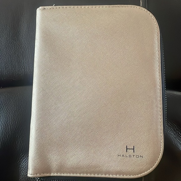 Halston Jewelry Travel Case - Picture 2 of 5